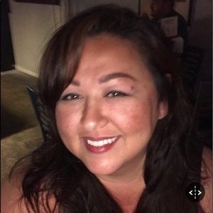 Meet your Posher, Terri